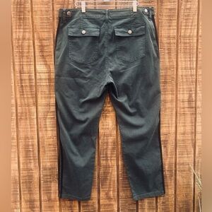 Pistola Dark Green Cargo Cropped Pants